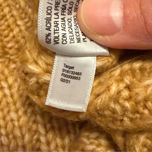 A New Day Mustard Gold Chunky Oversized Cable Knit Sweater Size Small - Picture 7 of 7